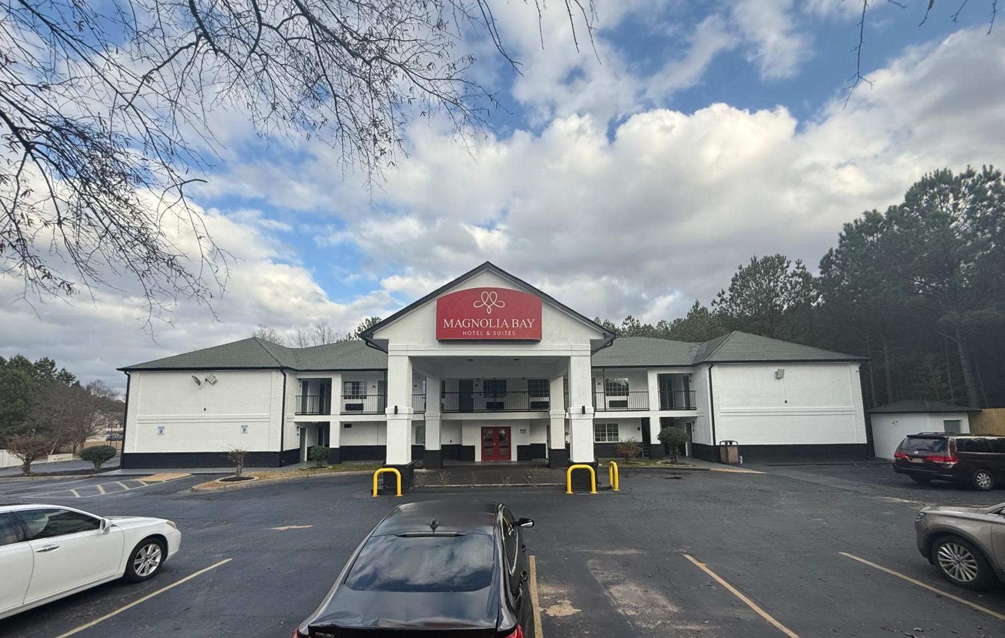 Magnolia Bay Hotel & Suites Jonesboro Eksteriør bilde