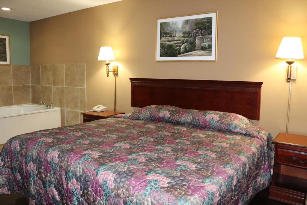 Magnolia Bay Hotel & Suites Jonesboro Eksteriør bilde