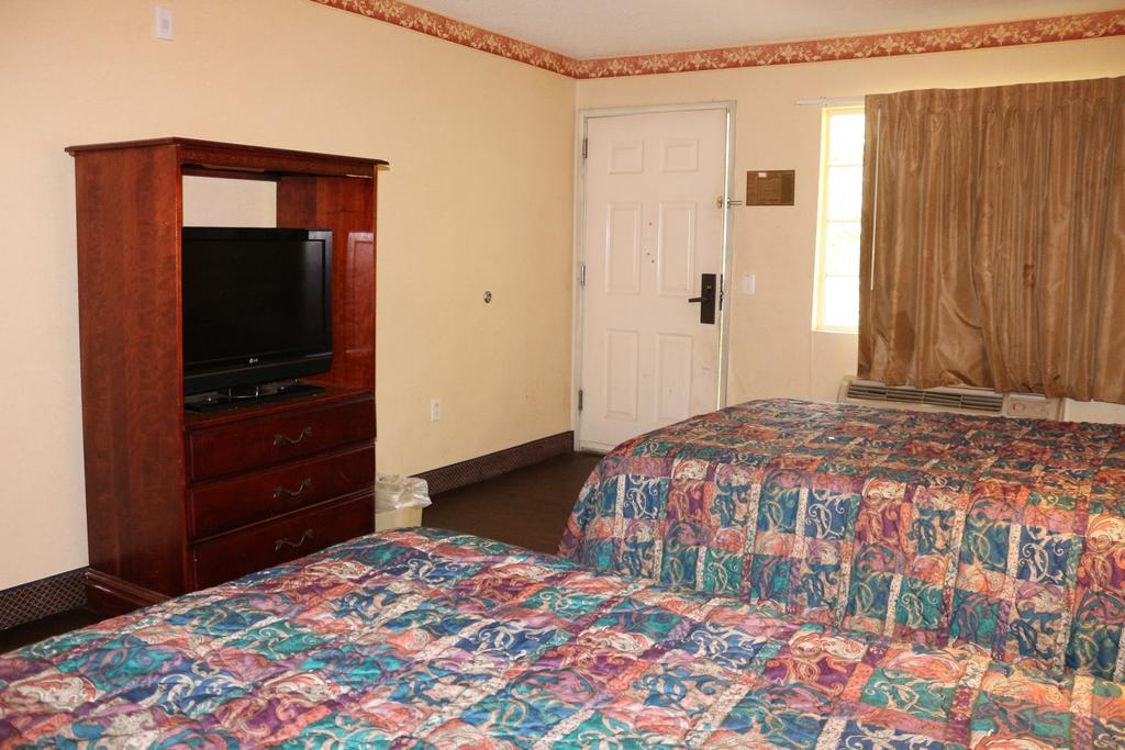 Magnolia Bay Hotel & Suites Jonesboro Eksteriør bilde