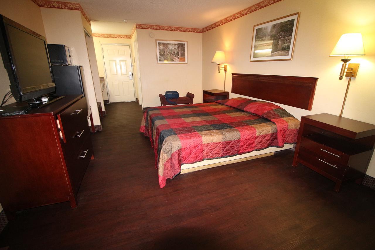 Magnolia Bay Hotel & Suites Jonesboro Eksteriør bilde