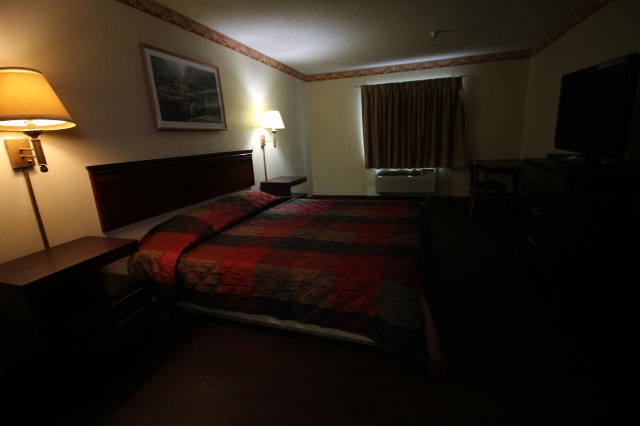 Magnolia Bay Hotel & Suites Jonesboro Eksteriør bilde