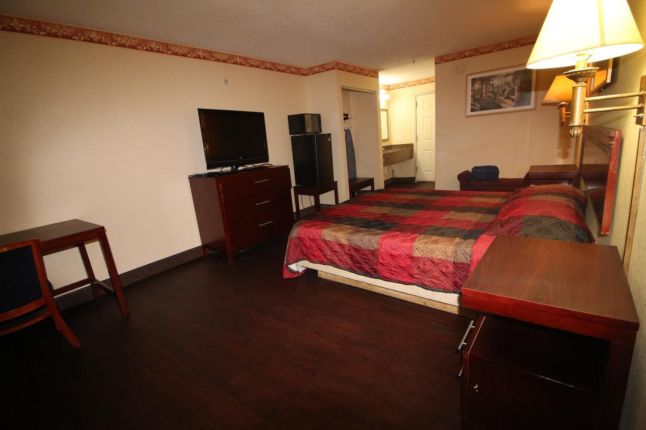 Magnolia Bay Hotel & Suites Jonesboro Eksteriør bilde