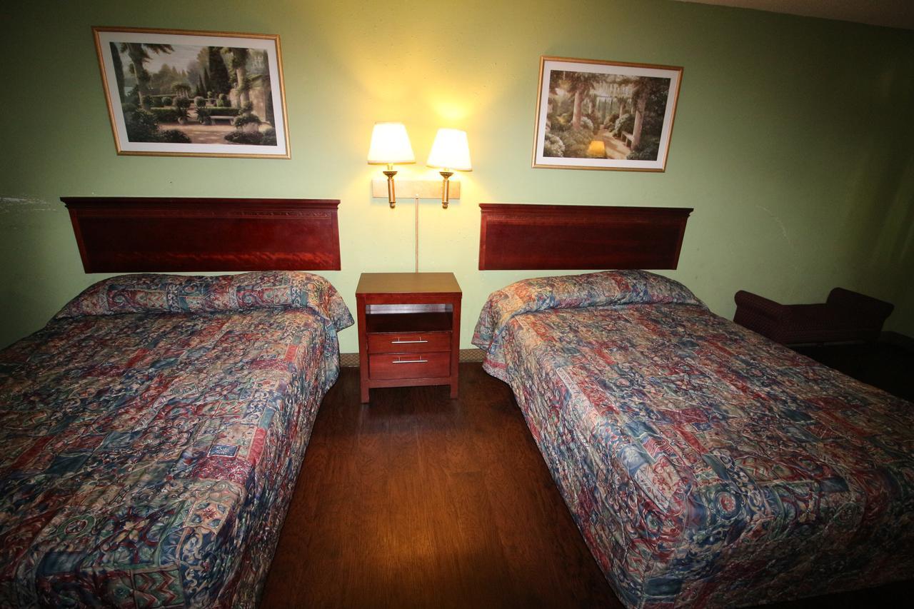 Magnolia Bay Hotel & Suites Jonesboro Eksteriør bilde