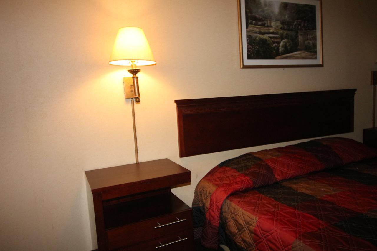 Magnolia Bay Hotel & Suites Jonesboro Eksteriør bilde
